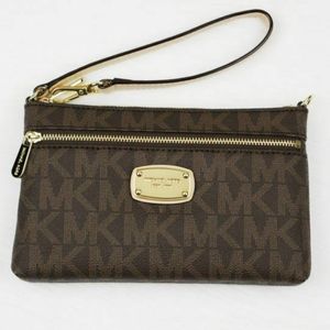 Michael Kors Wristlet